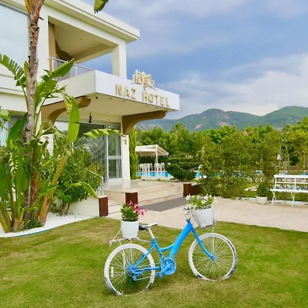 Naz Hotel 3*